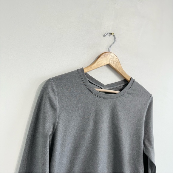Lululemon Back Up Long Sleeve athleisure shirt grey cut out back soft stretchy - Picture 4 of 9